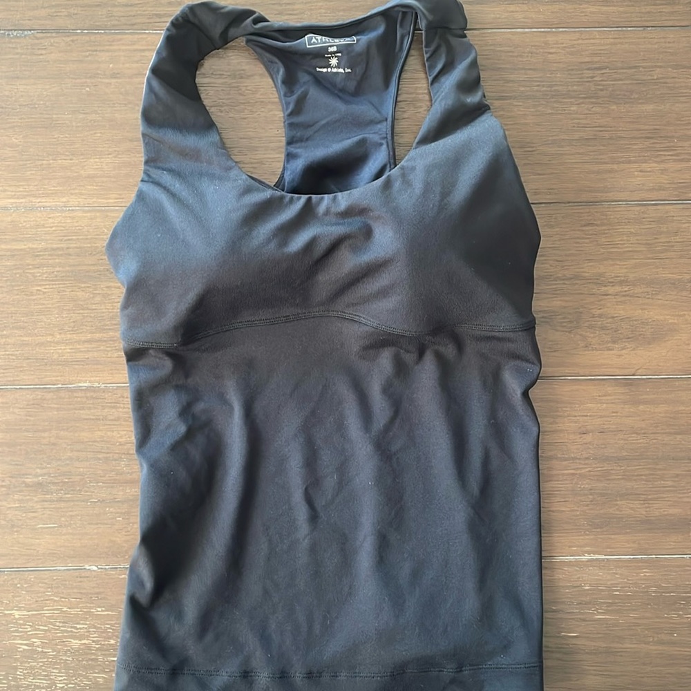 Athleta Size 36B Tank Top with built in bra